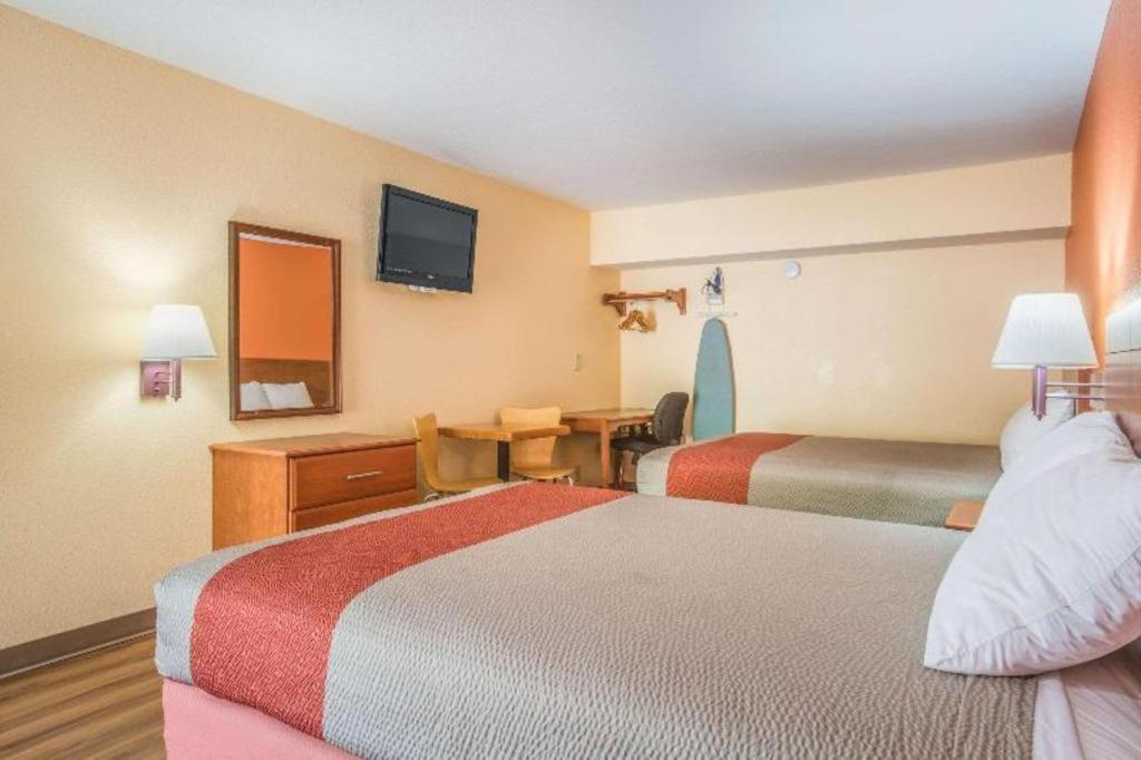 Rodeway Inn & Suites Macon Eksteriør bilde