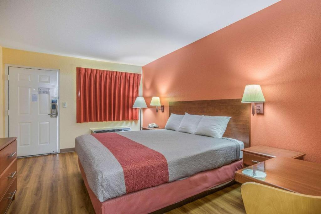 Rodeway Inn & Suites Macon Eksteriør bilde