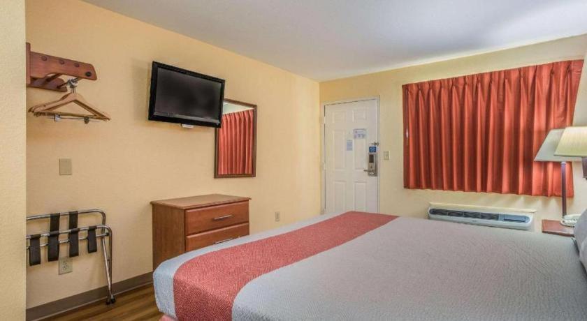 Rodeway Inn & Suites Macon Eksteriør bilde