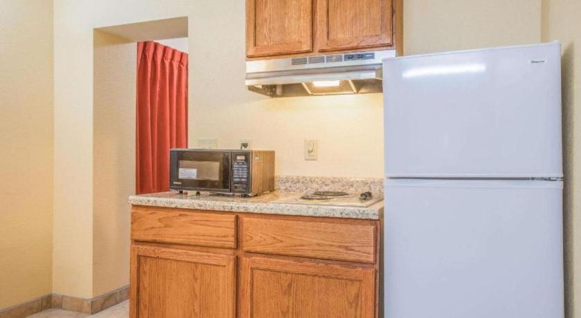 Rodeway Inn & Suites Macon Eksteriør bilde