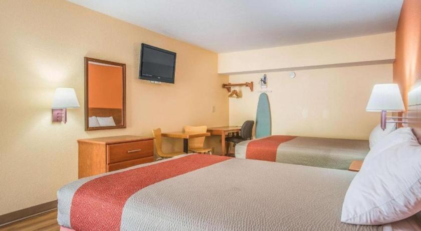 Rodeway Inn & Suites Macon Eksteriør bilde