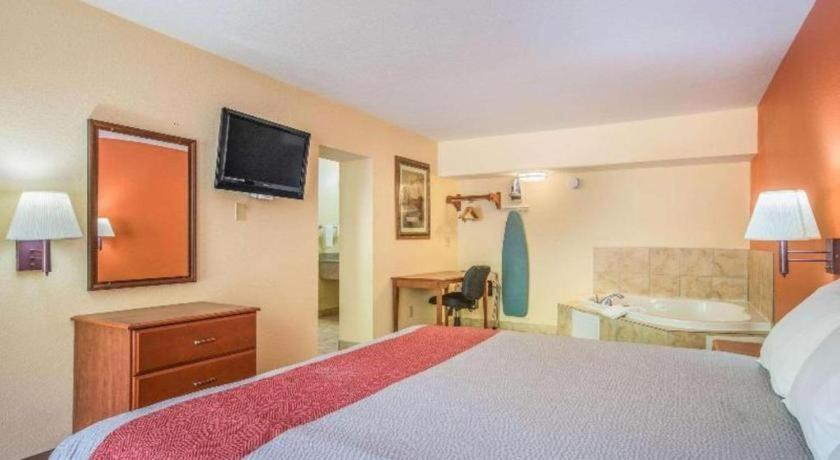 Rodeway Inn & Suites Macon Eksteriør bilde