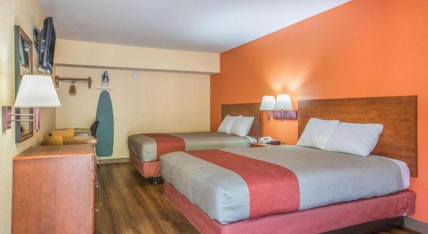 Rodeway Inn & Suites Macon Eksteriør bilde